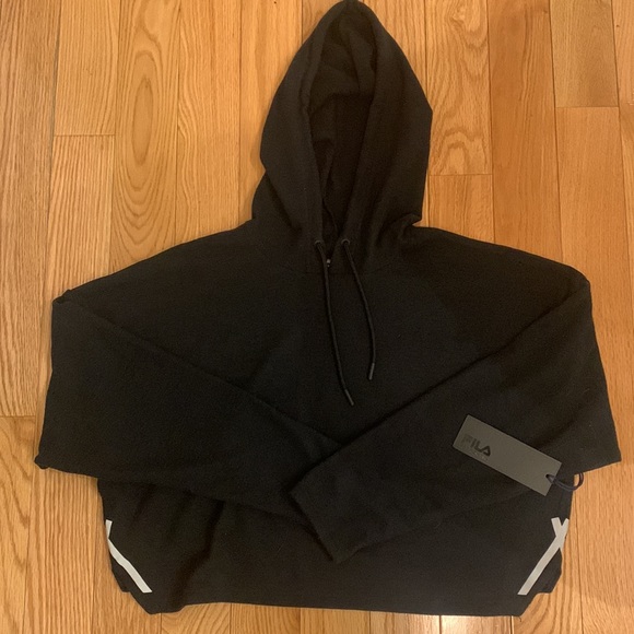 FILA Performa Fi-Lux Cropped Hoodie - Picture 2 of 4